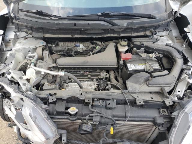 KNMAT2MV9JP516797 - 2018 NISSAN ROGUE S SILVER photo 11