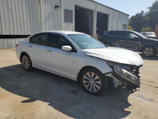 1HGCR2F51EA017183 - 2014 HONDA ACCORD SPORT WHITE photo 4