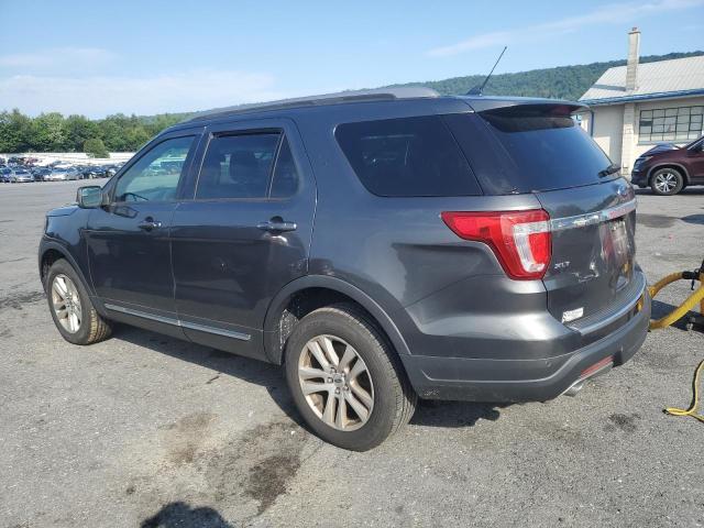 1FM5K8D80JGC11508 - 2018 FORD EXPLORER XLT Szary zdjęcie 2