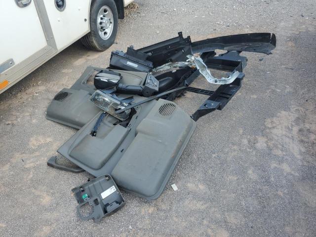 1GB0GRF71P1107944 - 2023 CHEVROLET EXPRESS G3 白色 照片 12