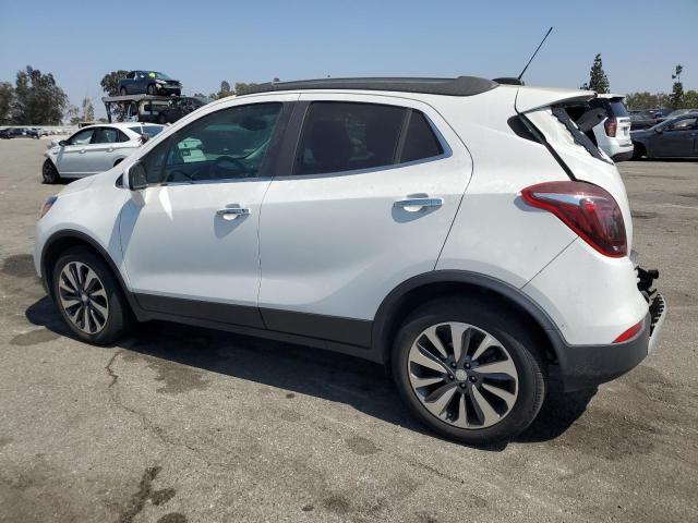 KL4CJASB7MB301142 - 2021 BUICK ENCORE PREFERRED თეთრი ფოტო 2
