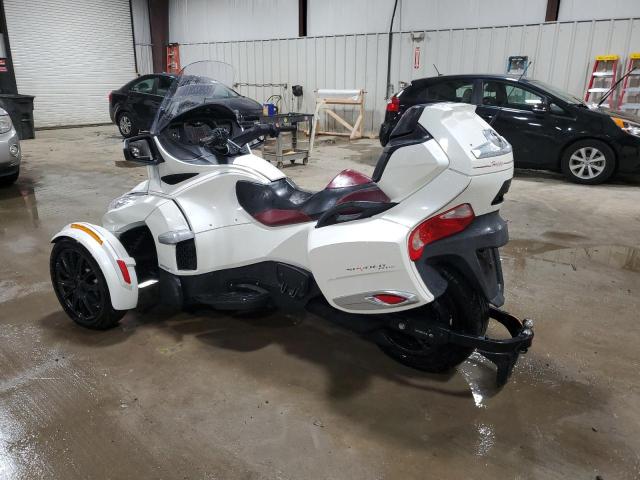 2BXNBDD21GV002267 - 2016 CAN-AM SPYDER ROA RT WHITE photo 3