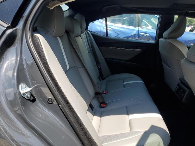 4T1DAACK2SU591358 - 2025 TOYOTA CAMRY XSE GRAY photo 10