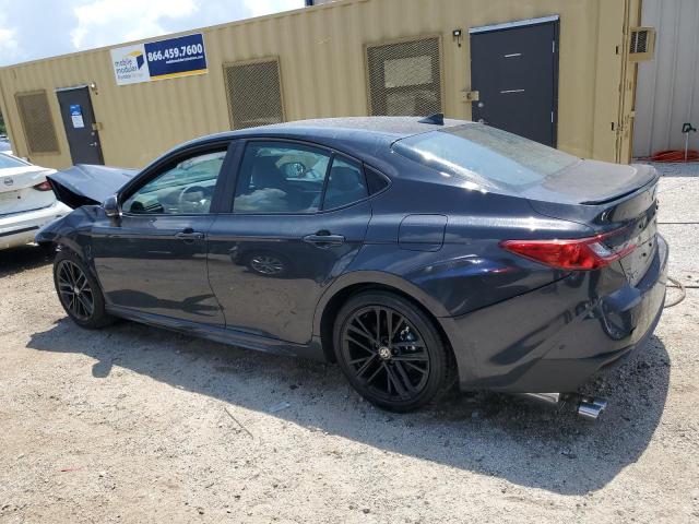 4T1DAACK2SU591358 - 2025 TOYOTA CAMRY XSE GRAY photo 2