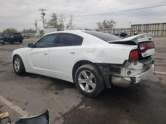 2C3CDXBGXCH163358 - 2012 DODGE CHARGER SE WHITE photo 2