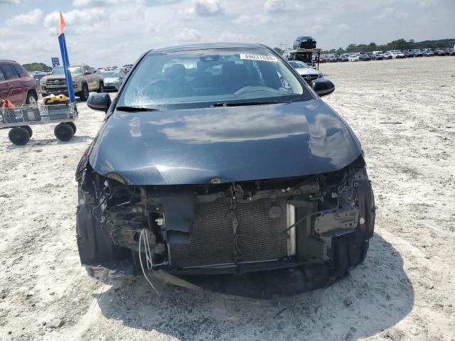 5YFEPMAE8NP359242 - 2022 TOYOTA COROLLA LE შავი ფოტო 5