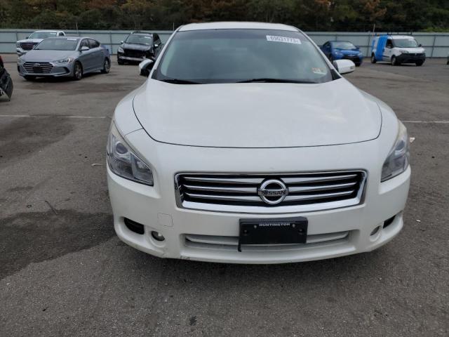 1N4AA5AP2DC841967 - 2013 NISSAN MAXIMA S WHITE photo 5