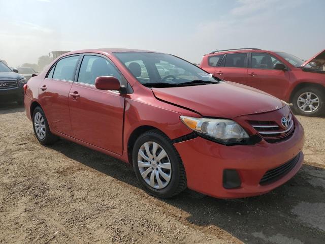 2T1BU4EE4DC967120 - 2013 TOYOTA COROLLA BASE Czerwony zdjęcie 4