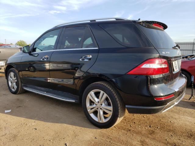 4JGDA5HB1CA072580 - 2012 MERCEDES-BENZ ML 350 4MATIC BLACK photo 2