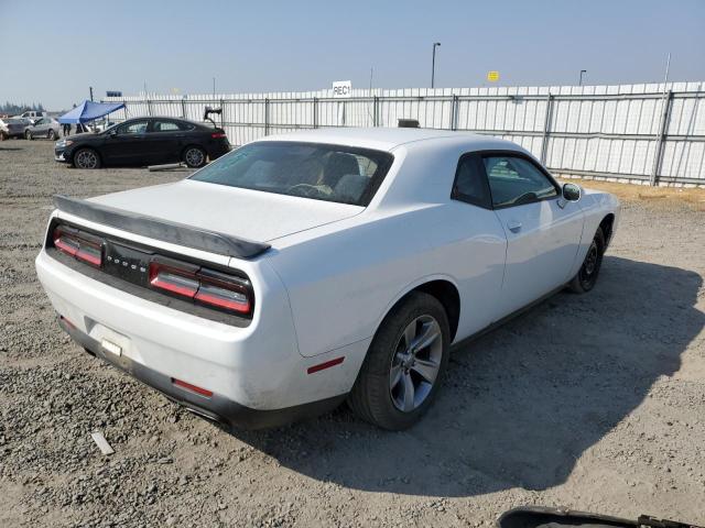 2C3CDZAG9GH250073 - 2016 DODGE CHALLENGER SXT WHITE photo 3