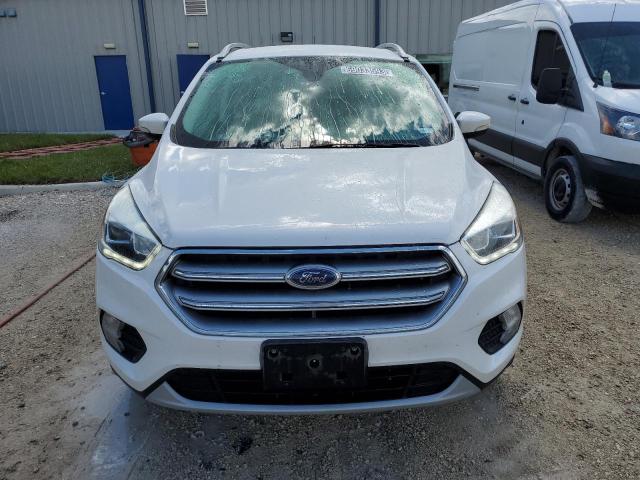 1FMCU0J9XHUD84660 - 2017 FORD ESCAPE TITANIUM WHITE photo 5