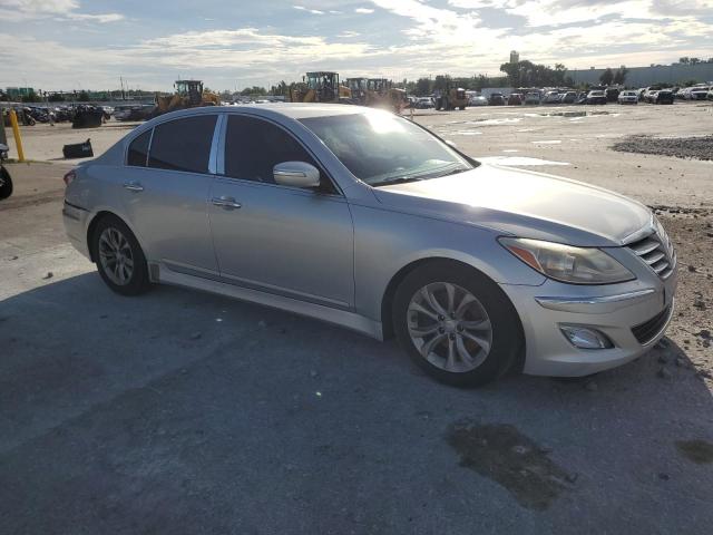 KMHGC4DD1DU243949 - 2013 HYUNDAI GENESIS 3.8L SILVER photo 4