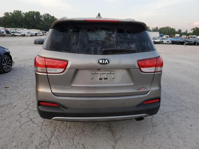 5XYPH4A51GG154780 - 2016 KIA SORENTO EX GRAY photo 6