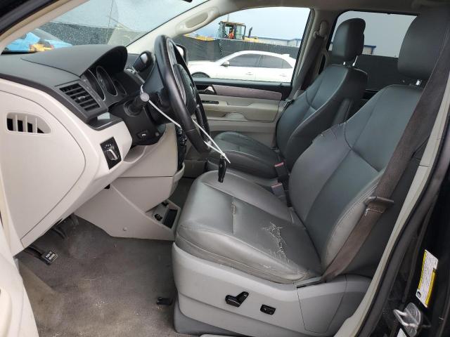 2V4RW3DG1BR802957 - 2011 VOLKSWAGEN ROUTAN SE Noir photo 7