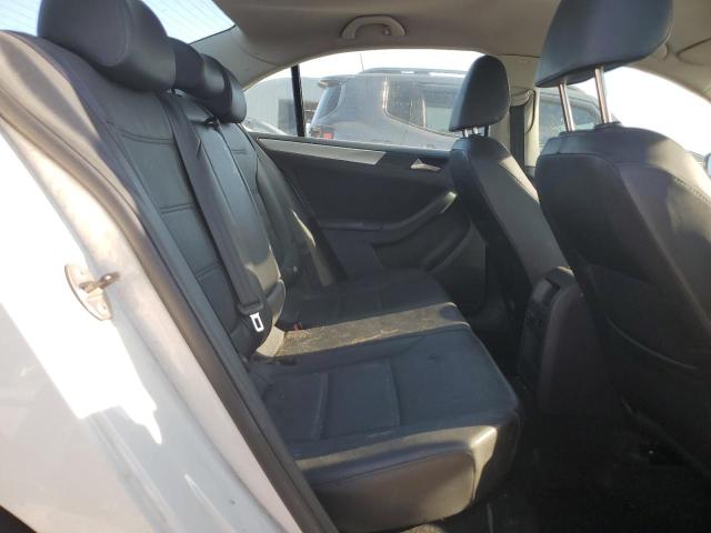 3VWDX7AJ3DM294264 - 2013 VOLKSWAGEN JETTA SE Weiß Foto 10