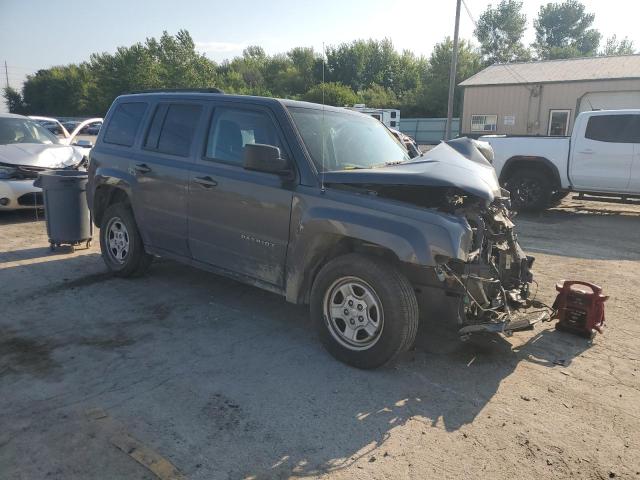 1C4NJRBB1ED908320 - 2014 JEEP PATRIOT SPORT ნაცრისფერი ფოტო 4