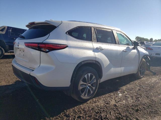 5TDGZRBHXMS095391 - 2021 TOYOTA HIGHLANDER XLE თეთრი ფოტო 3