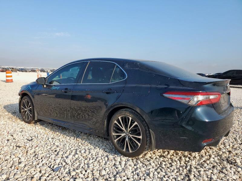 4T1B11HK9JU586608 - 2018 TOYOTA CAMRY L BLACK photo 2