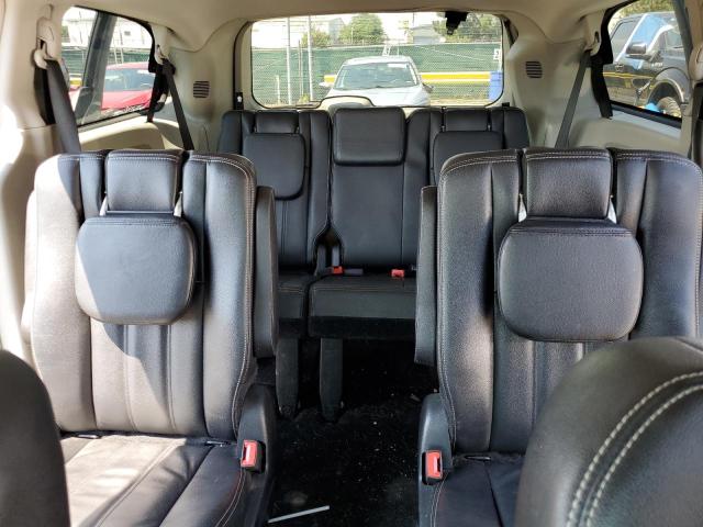 2C4RC1BG1FR565497 - 2015 CHRYSLER TOWN & COU TOURING SILVER photo 10