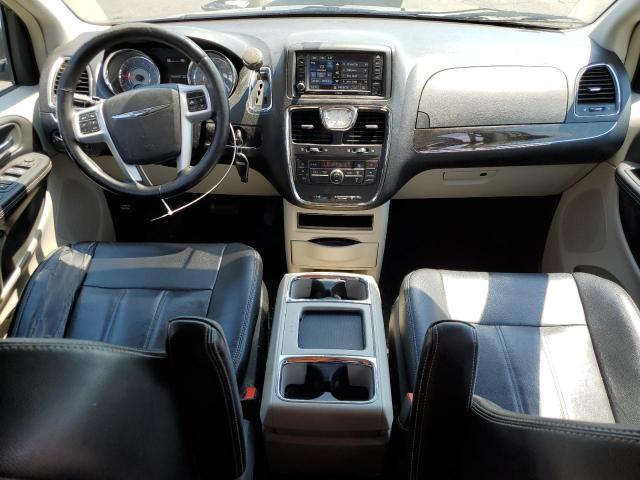 2C4RC1BG1FR565497 - 2015 CHRYSLER TOWN & COU TOURING SILVER photo 8