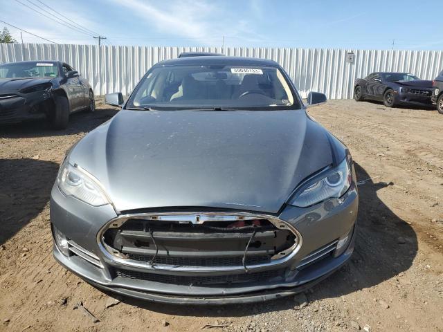 5YJSA1S11EFP33121 - 2014 TESLA MODEL S Մոխրագույն լուսանկար 5