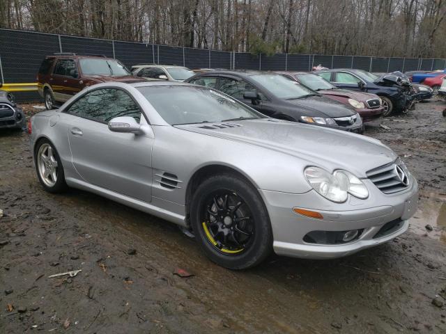 WDBSK75F53F058887 - 2003 MERCEDES-BENZ SL 500R SILVER photo 4