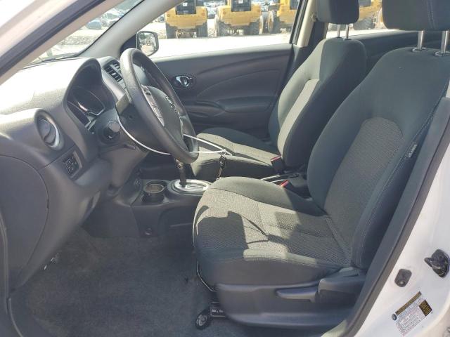 3N1CN7AP7KL866063 - 2019 NISSAN VERSA S Blanco foto 7