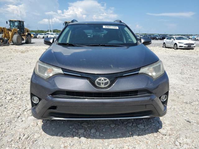 JTMWFREVXHJ122646 - 2017 TOYOTA RAV4 XLE GRAY photo 5