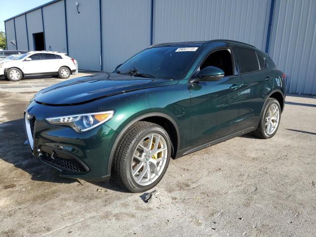 ZASFAKNN4J7C03044 - 2018 ALFA ROMEO STELVIO TI SPORT GREEN photo 1
