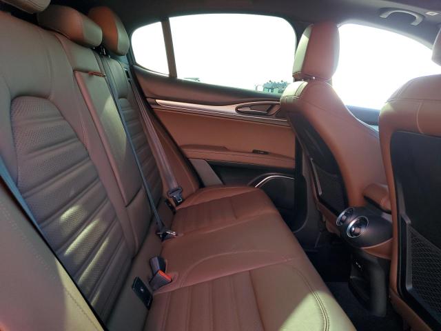 ZASFAKNN4J7C03044 - 2018 ALFA ROMEO STELVIO TI SPORT GREEN photo 11