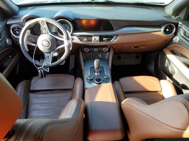 ZASFAKNN4J7C03044 - 2018 ALFA ROMEO STELVIO TI SPORT GREEN photo 8