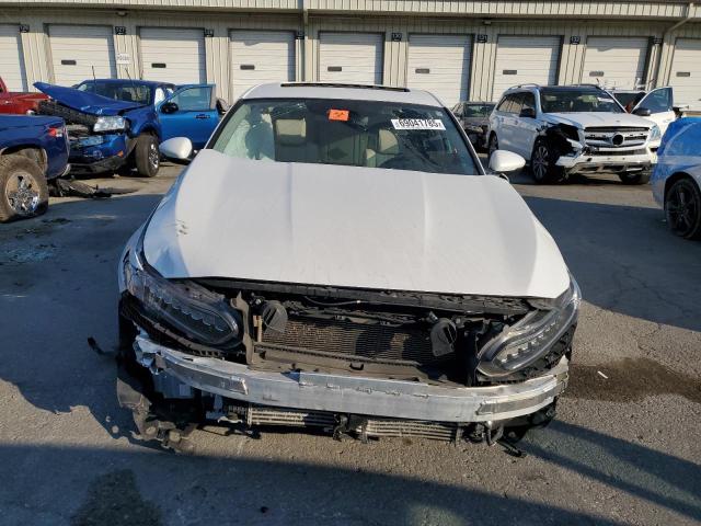 1HGCV2F99MA020538 - 2021 HONDA ACCORD TOURING WHITE photo 5