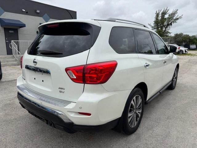 5N1DR2MM1HC627750 - 2017 NISSAN PATHFINDER S WHITE photo 3