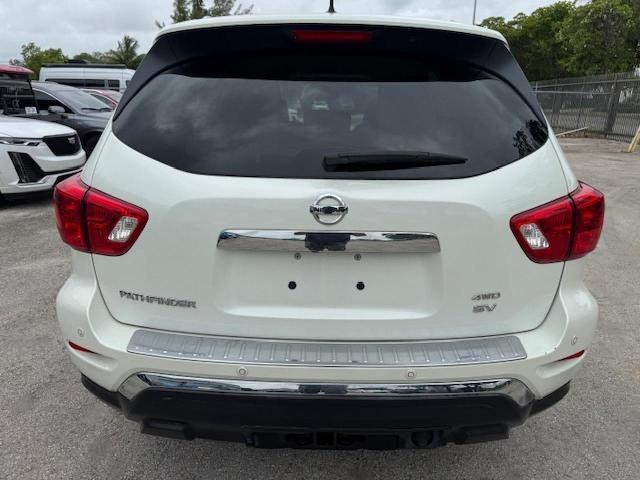 5N1DR2MM1HC627750 - 2017 NISSAN PATHFINDER S WHITE photo 6
