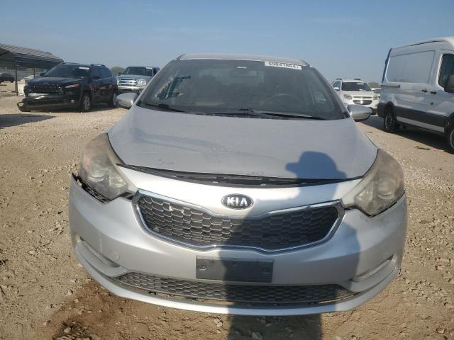 KNAFX4A66F5430530 - 2015 KIA FORTE LX SILVER photo 5