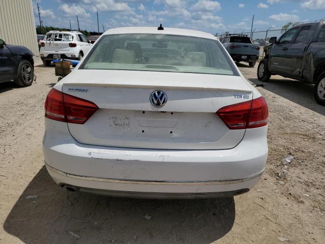 1VWBN7A33EC061051 - 2014 VOLKSWAGEN PASSAT SE WHITE photo 6