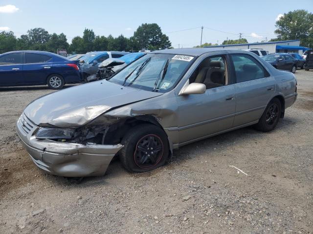 1999 TOYOTA CAMRY LE, 