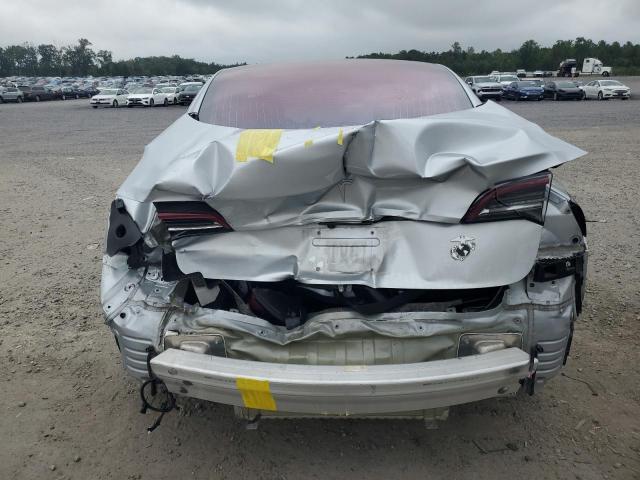 5YJ3E1EA9JF015301 - 2018 TESLA MODEL 3 SILVER photo 6