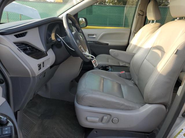 5TDYK3DCXFS610609 - 2015 TOYOTA SIENNA XLE ვერცხლისფერი ფოტო 7