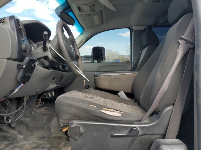 1GBHC29698E131475 - 2008 CHEVROLET SILVERADO C2500 HEAVY DUTY WHITE photo 7