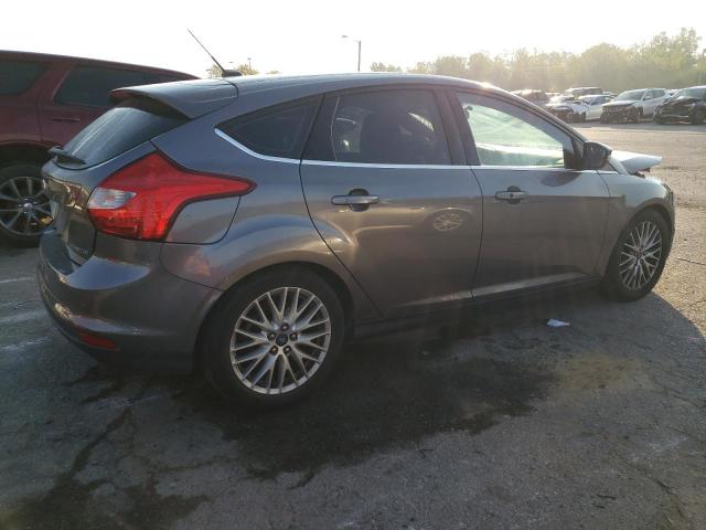 1FADP3N27EL152202 - 2014 FORD FOCUS TITANIUM GRAY photo 3