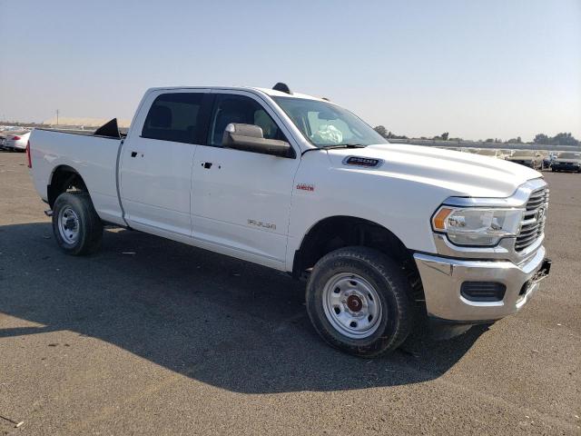 3C6UR5DJ2KG576251 - 2019 RAM 2500 BIG HORN WHITE photo 4