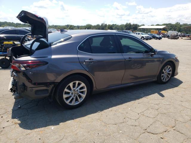 4T1R11AK5PU755251 - 2023 TOYOTA CAMRY LE ნაცრისფერი ფოტო 3