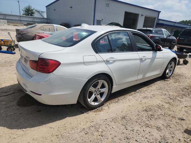 WBA3C3C51EPV90847 - 2014 BMW 320 I XDRIVE WHITE photo 3