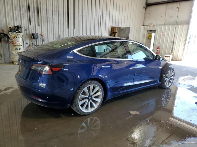 5YJ3E1EB7JF116054 - 2018 TESLA MODEL 3 Azul foto 3