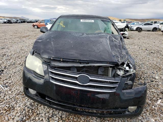 4T1BK36B86U112667 - 2006 TOYOTA AVALON XL BLACK photo 5