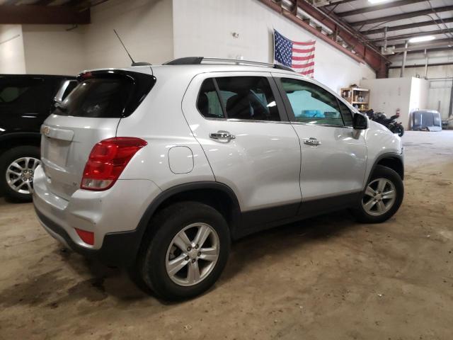 KL7CJPSB3LB023781 - 2020 CHEVROLET TRAX 1LT SILVER photo 3