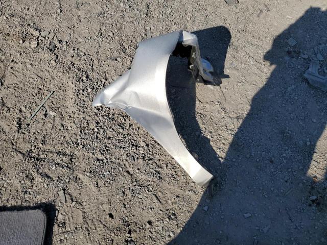 4T1BF3EKXBU133892 - 2011 TOYOTA CAMRY BASE Gümüş foto 12