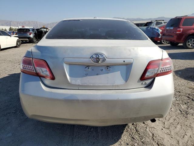 4T1BF3EKXBU133892 - 2011 TOYOTA CAMRY BASE Gümüş foto 6