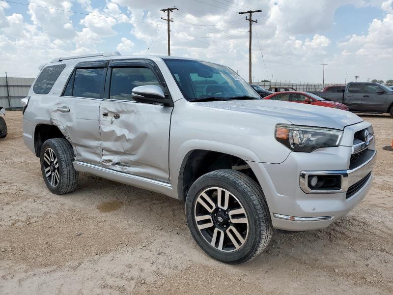 JTEBU5JRXG5342751 - 2016 TOYOTA 4RUNNER SR5/SR5 PREMIUM SILVER photo 4